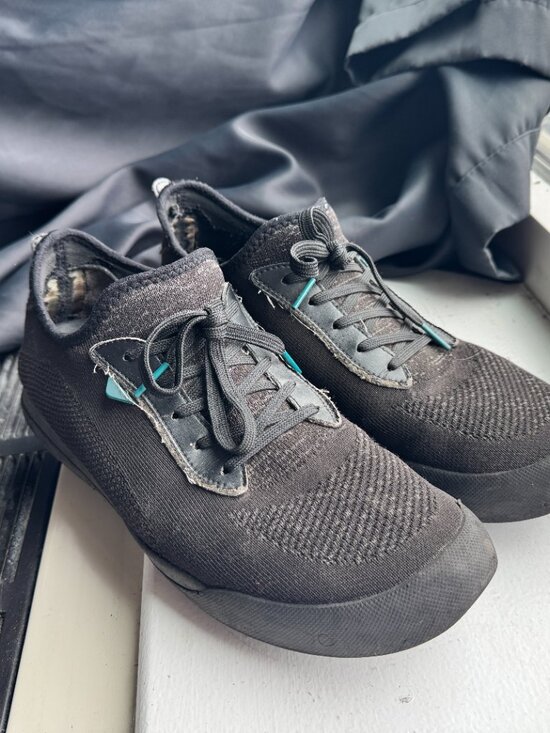 Vessi Weekend Mens Size 11 Black Shoes Waterproof Knit Lace Up Casual Sneakers main image 4